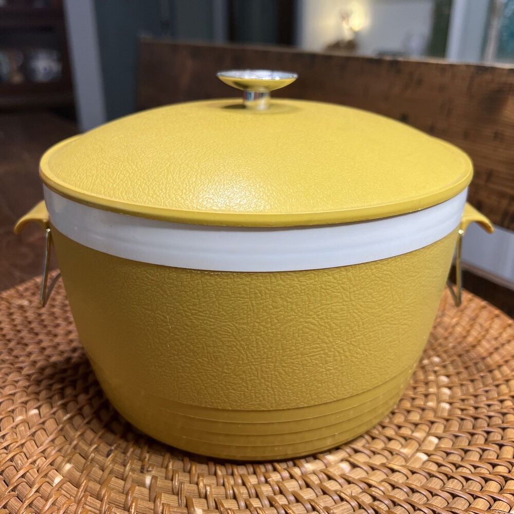 Vintage Sun Frost Therm-O-Ware Ice Bucket, Hot/Cold Serving W/ Lock On Lid USA